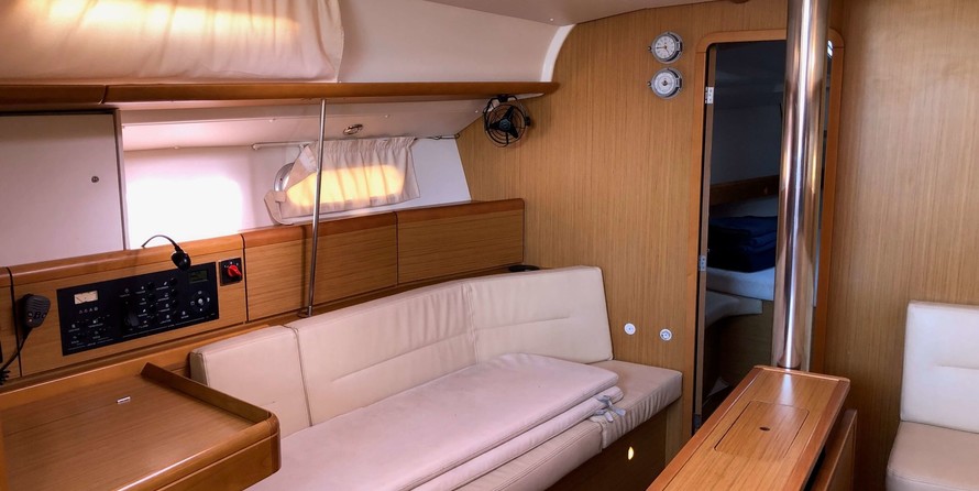 Jeanneau Sun Odyssey 42