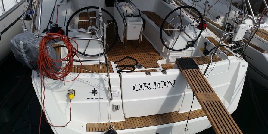 Jeanneau Sun Odyssey 379
