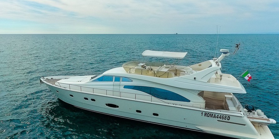 Ferretti 680