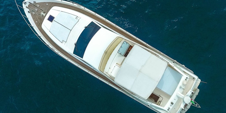 Ferretti 680