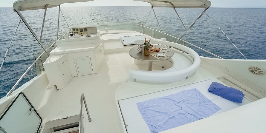 Ferretti 680