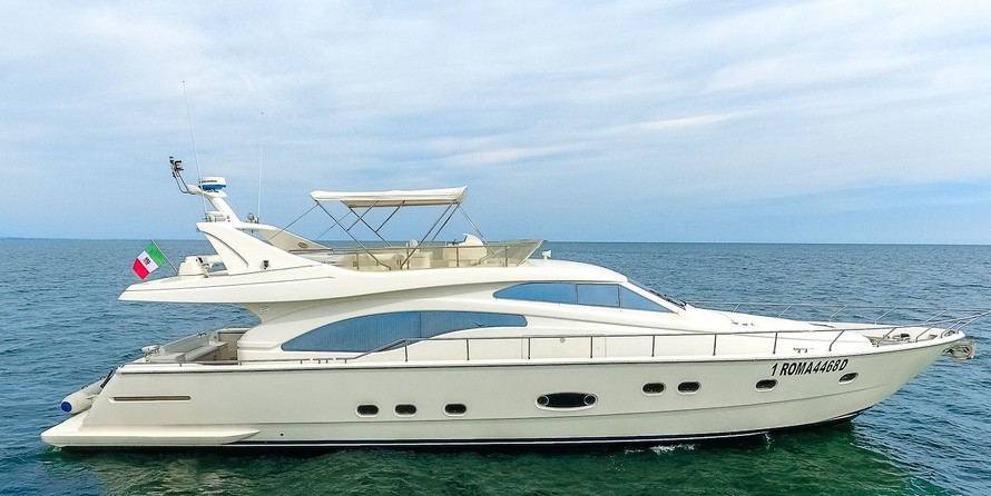 Ferretti 680