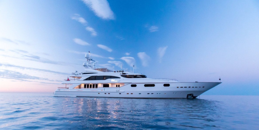 Benetti 100