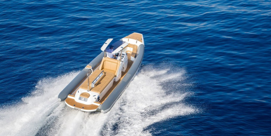 Benetti 100