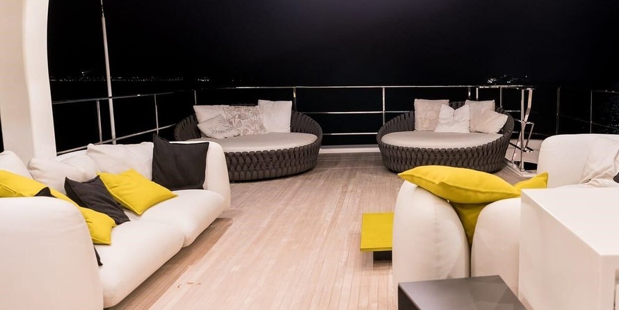 Ferretti custom 108.3ft