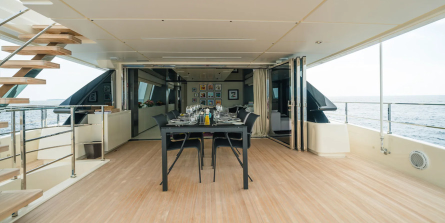 Ferretti custom 108.3ft