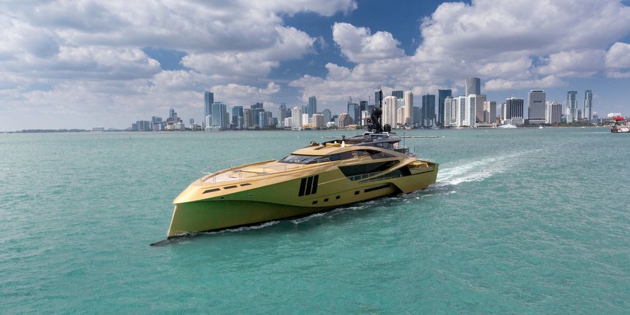 Palmer Johnson 150 SportYacht