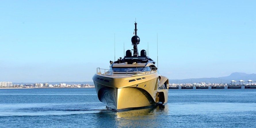 Palmer Johnson 150 SportYacht