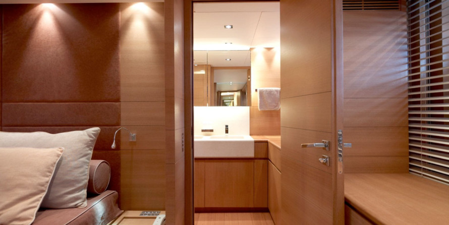 Cantieri di Pisa 110 Akhir