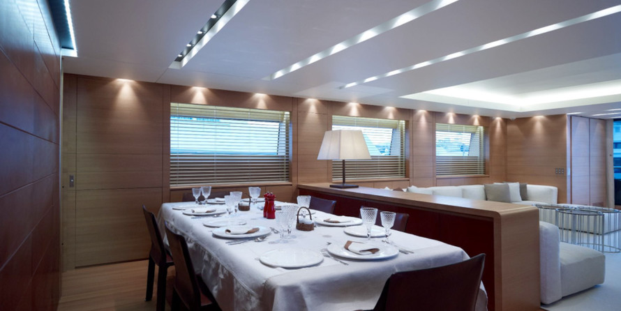 Cantieri di Pisa 110 Akhir