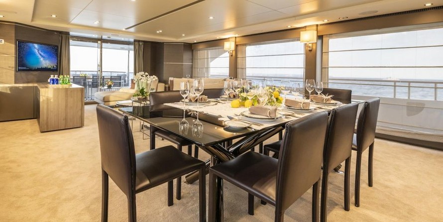 Benetti Tradition 100