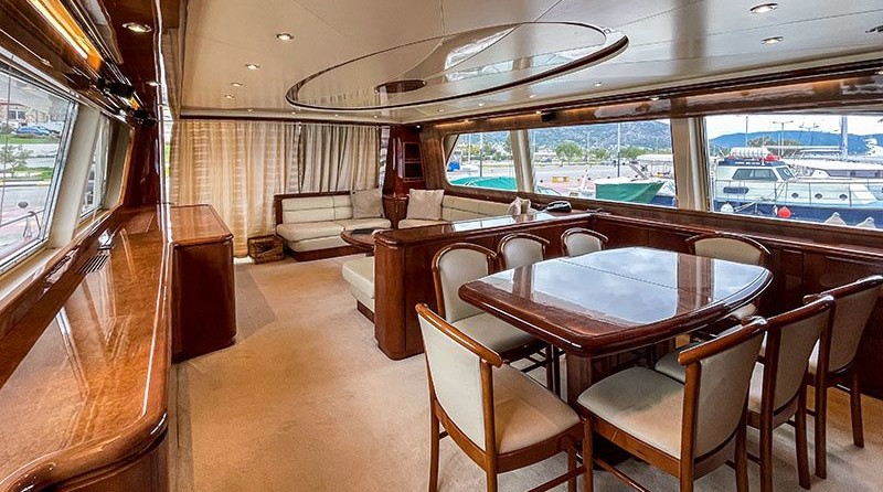 Falcon Yachts 86