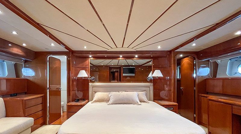 Falcon Yachts 86