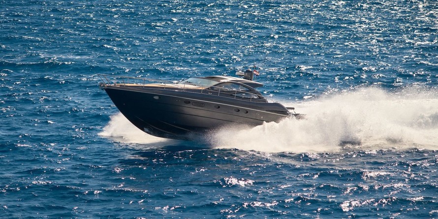 Pershing 50