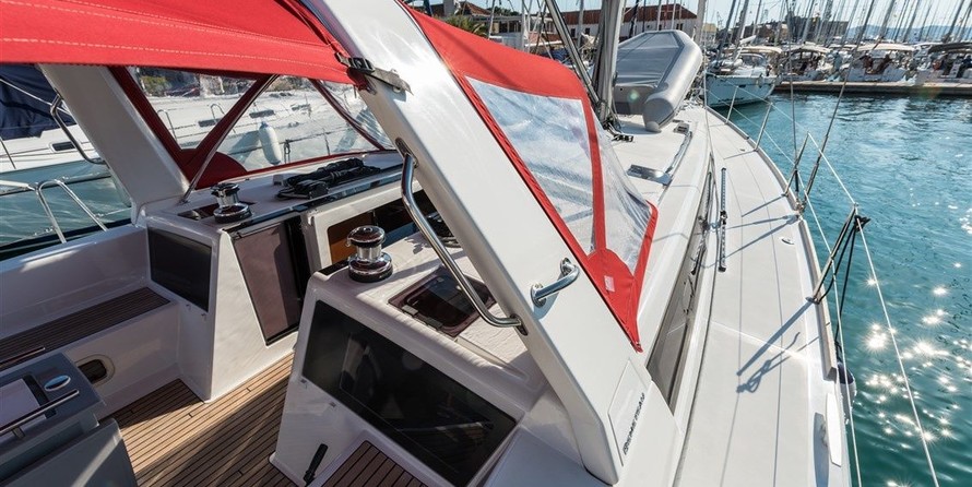 Beneteau Oceanis 48
