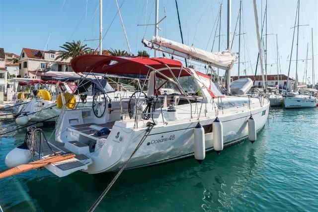 Beneteau Oceanis 48