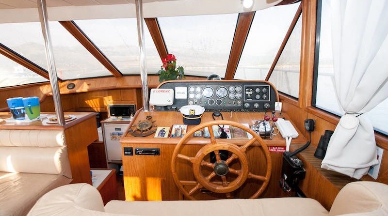 President president 46 flybridge