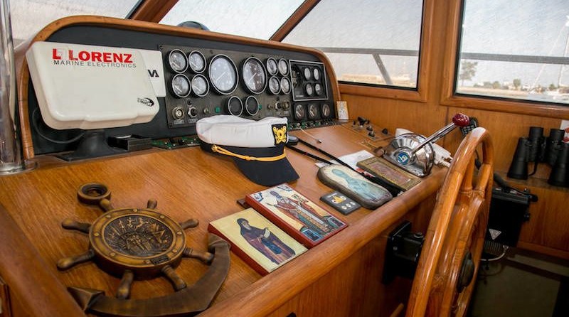 President president 46 flybridge