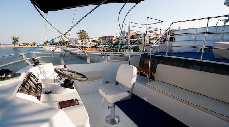 President president 46 flybridge