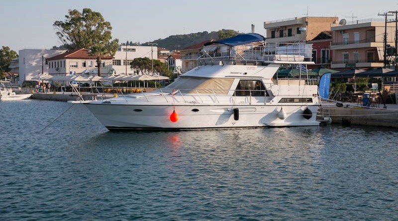 President president 46 flybridge