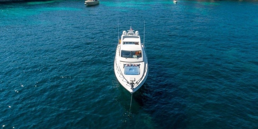 Overmarine Mangusta 72