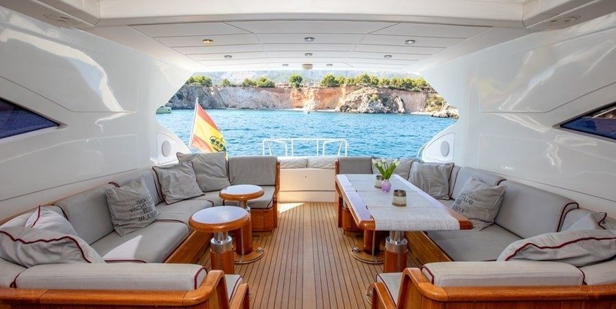 Overmarine Mangusta 72