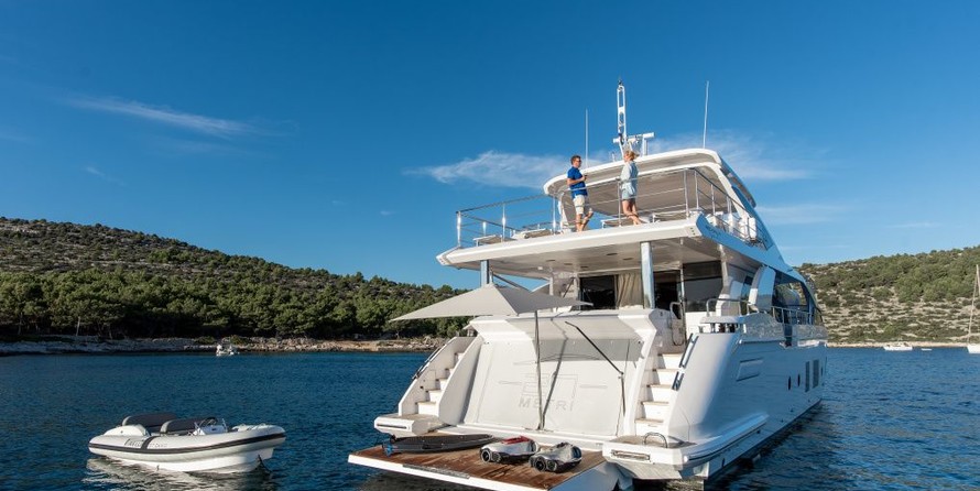 Azimut Grande 27 METRI