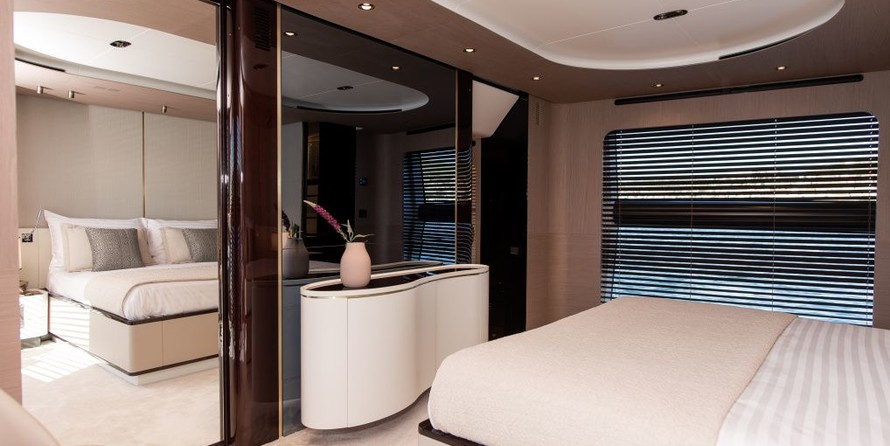 Azimut Grande 27 METRI