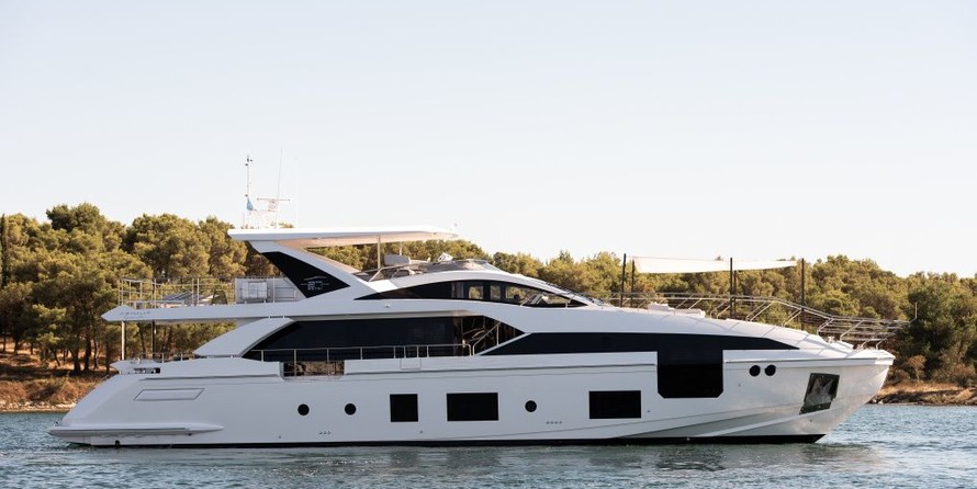 Azimut Grande 27 METRI
