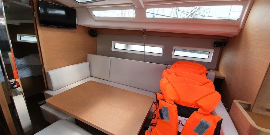 Jeanneau Sun Odyssey 440