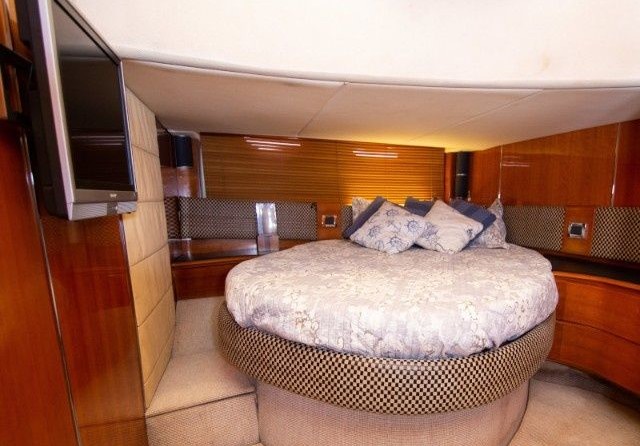 Azimut Atlantis 55