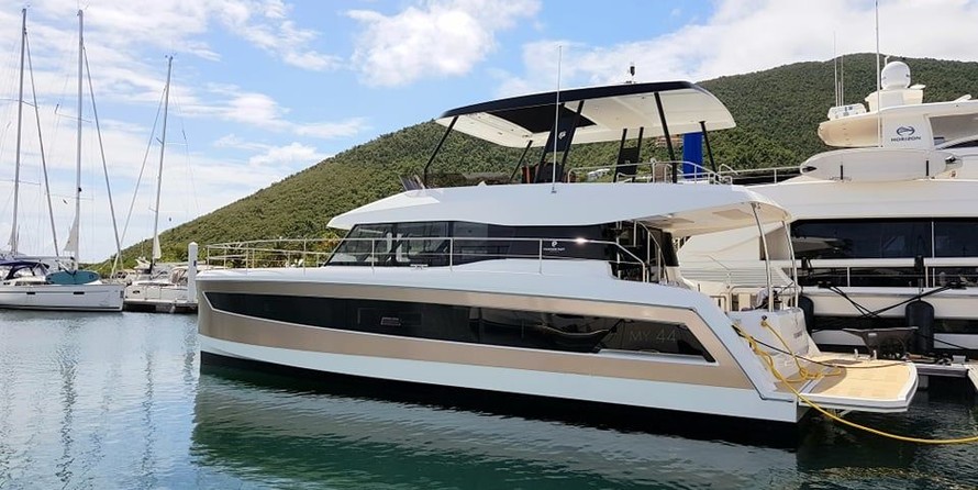 Fountaine Pajot MY 44