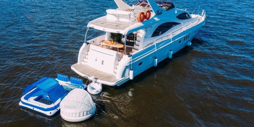 Majesty yachts gulf craft 66