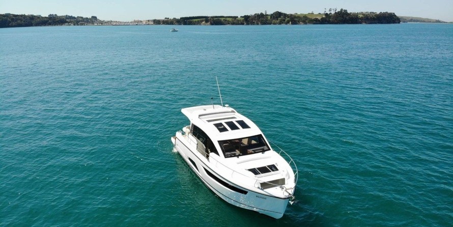 Sealine C430