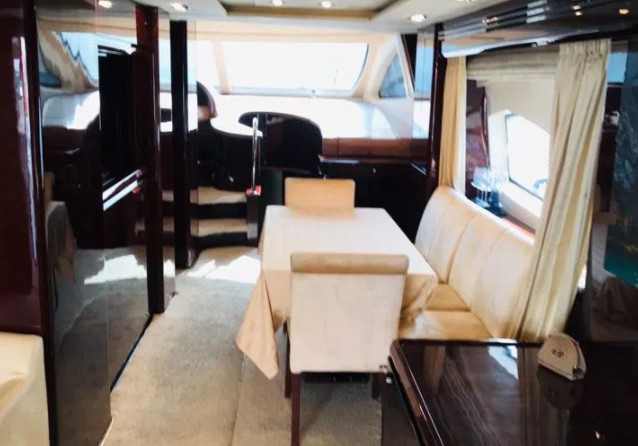 Azimut 80
