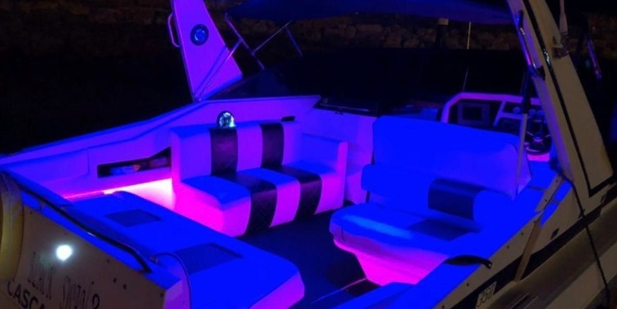 Sea Ray 350 Sundancer