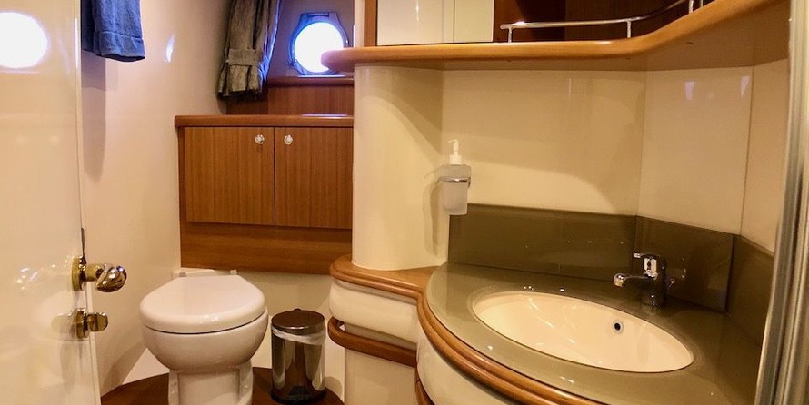 Azimut 55