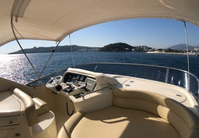 Azimut 55