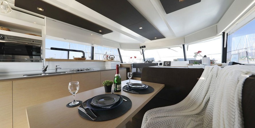 Fountaine Pajot MY 37