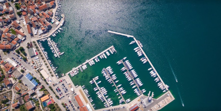 Jeanneau Sun Odyssey 43