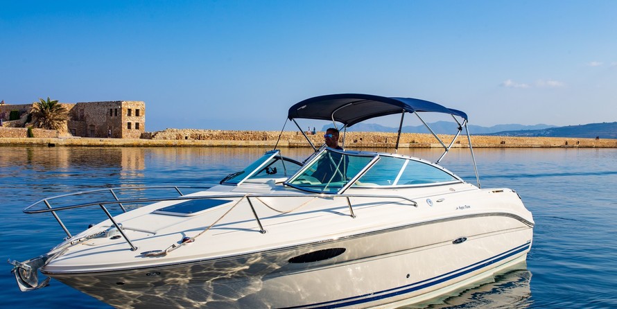 Sea ray 215 express cruiser