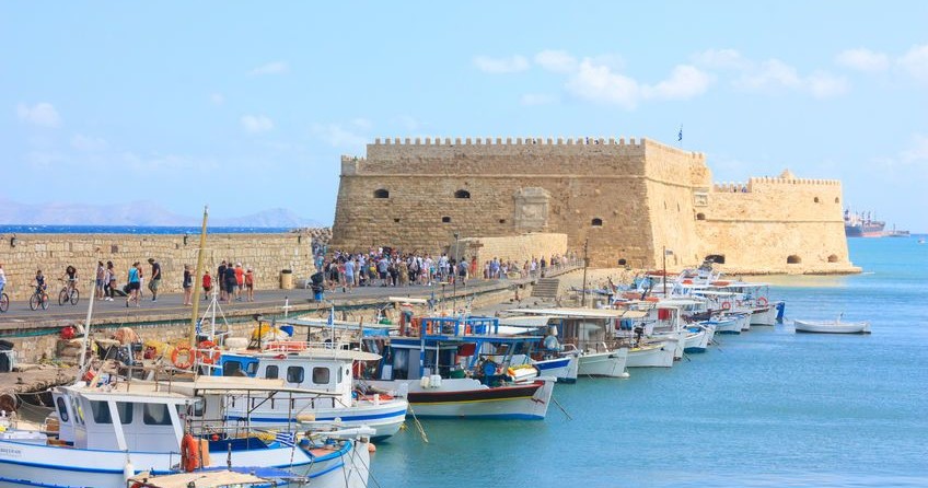 Sea ray 215 express cruiser