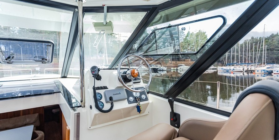 Delphia Nautika 1300