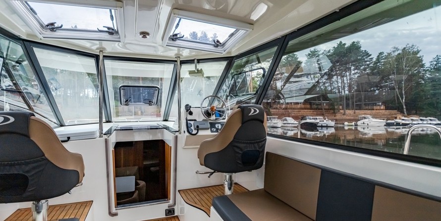 Delphia Nautika 1300