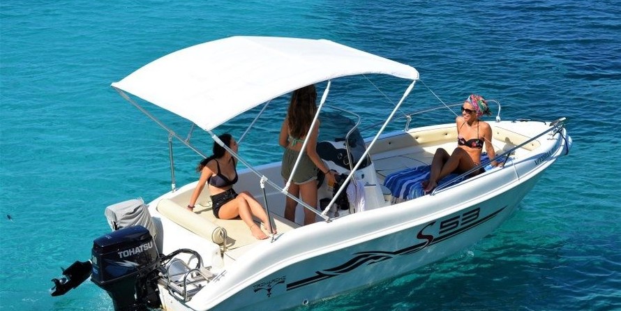 Trimarchi 53S