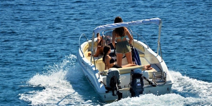 Trimarchi 53S