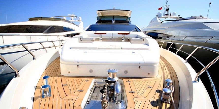 Azimut 85