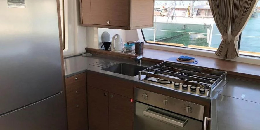 Lagoon 52 F