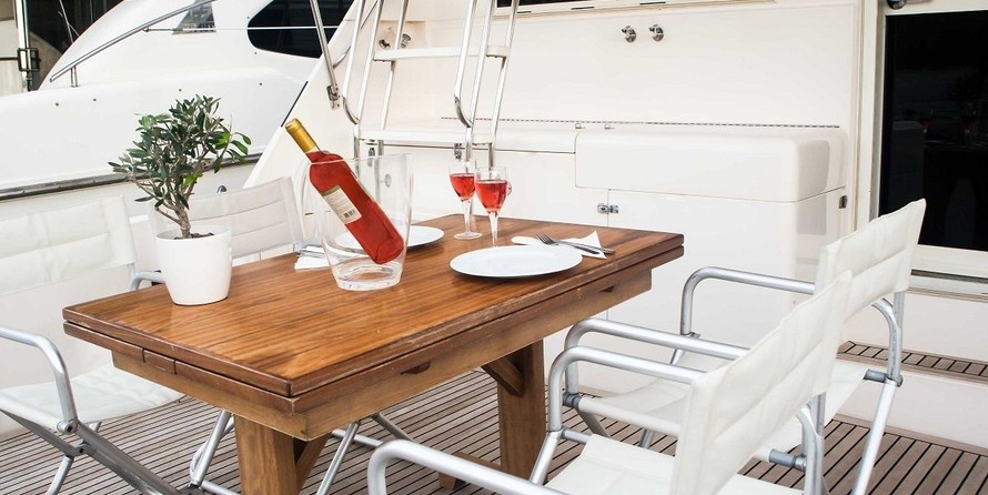 Riviera 48 Offshore Express