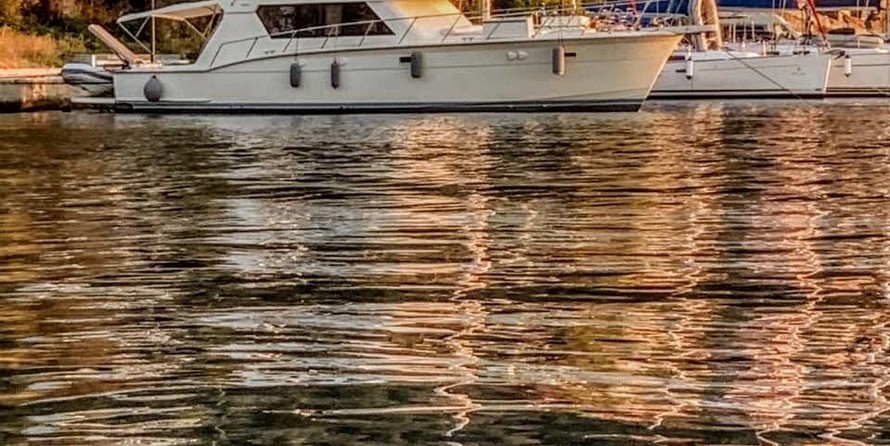 Hatteras 77 Convertible